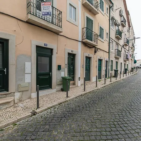 Apartamento Lovelystay - 1bdr Cozy Flat In Heart Of *